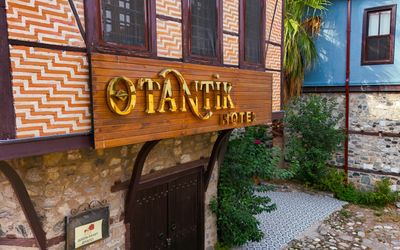 Otantik Club Hotel&Spa · 3