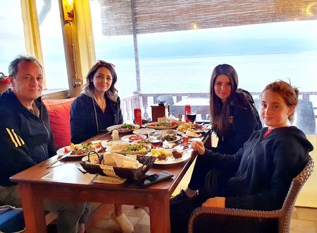 turkey/canakkale/ayvacik/assosnazanmotelrestaurantbeach70c25323.jpg