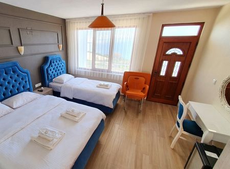 turkey/canakkale/ayvacik/assosnazanmotelrestaurantbeache30d03f8.jpg