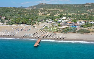 Assos Troy Beach Hotel · 5