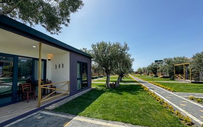 Gargaron Beach Hotel · 2
