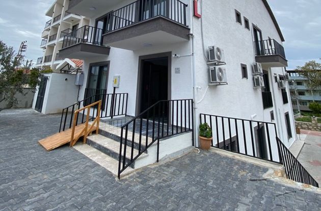 turkey/canakkale/ezine/roseotelbf74bdbc.jpg