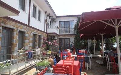 Yeni Bademli Konuk Evi · 3