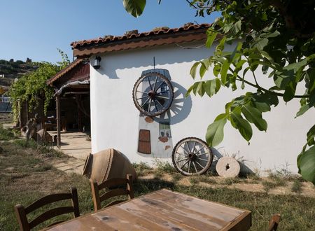 turkey/canakkale/imrozkardamosotelf73a4057.jpg