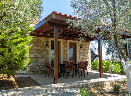 turkey/canakkale/korukcuvillalaripapazbahcekaradutc32ef249.jpg