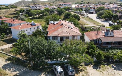 Olimbera Gökçeada · 4
