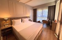 Superior French Side Sea View