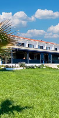 The Kirte Hotel V Beach Restaurant