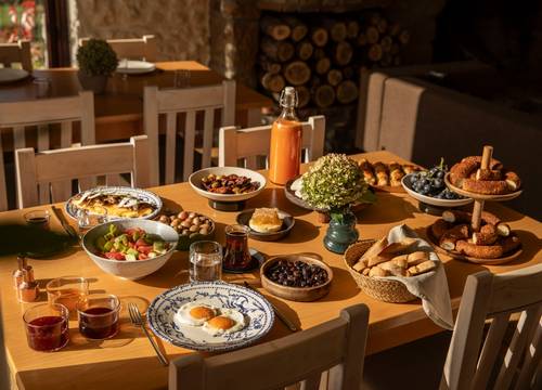 turkey/canakkale/yenice/iliadahotelkazdagi6352025d.jpg