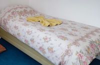 PENSION-Tek Yataklı Oda-(WC,Banyo Dışarda)