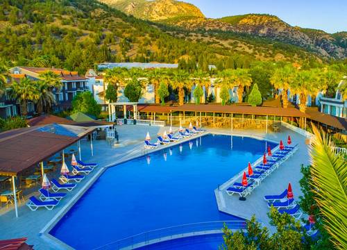 turkey/denizli/pamukkale/larinahierapolisthermaltatilkoyu7b8cb00d.jpg