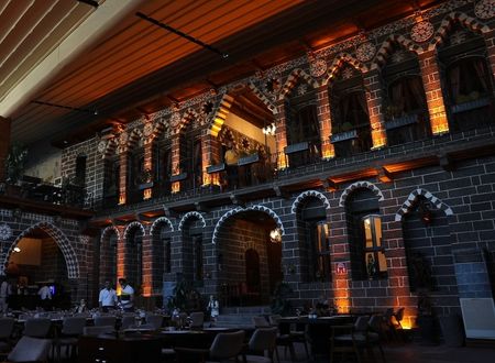 turkey/diyarbakir/thegreenparkdiyarbakira11ef5d6.jpg