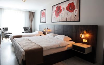 Sar-Per Hotel · 5