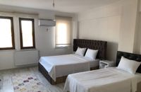 102- 1 DOUBLE 2 SINGLE BEDS