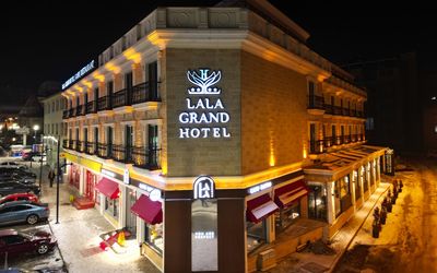 Lala Grand Hotel · 3