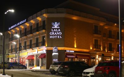 Lala Grand Hotel · 2