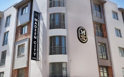 Madeen City Hotel · 2