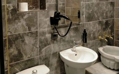 Hotel Galeria · 5
