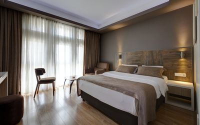 Arus Hotel · 3
