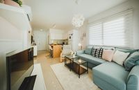 Deluxe One Bedroom Apartment