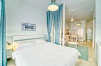 Deluxe Studio Apartment