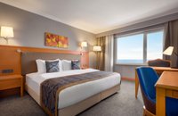 1 podwójne łóżko - pokój biznesowy z widokiem na morze