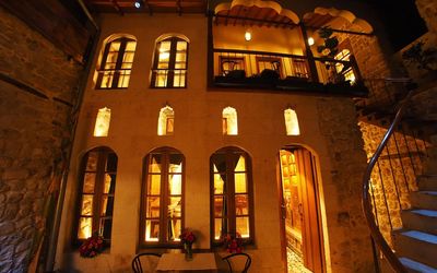 Nest Boutique Hotel · 5