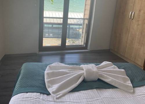 turkey/isparta/kroisoslakeresortotel6384eb59.jpg