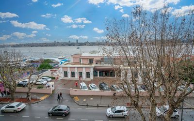 216 Bosphorus · 3