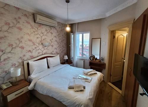 turkey/istanbul/adalar/buyukadasahiloteld3068cc7.jpg