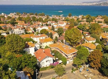 turkey/istanbul/adalar/serguzestotelec849592.jpg