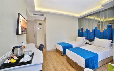 Orka Old City Hotel & Spa · 5