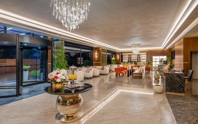 Best Western Premier Hidden Hills Hotel · 5
