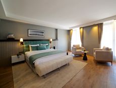 Junior Suite with Hammam