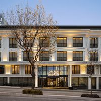 Operla Airport Hotels Trademark Collection by Wyndham