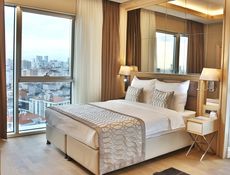 Kral Suite 2402