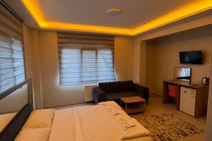 216 Eagle Palace