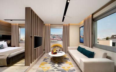 Nish Palace Suites · 2