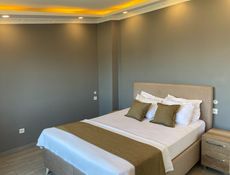 Quad Room