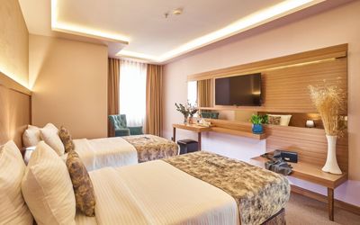 Atro Hotel · 5