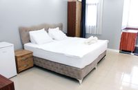 Стая с двойно легло king size и хидромасажна вана