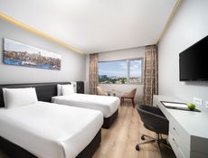 Standard Double Room Twin Bed