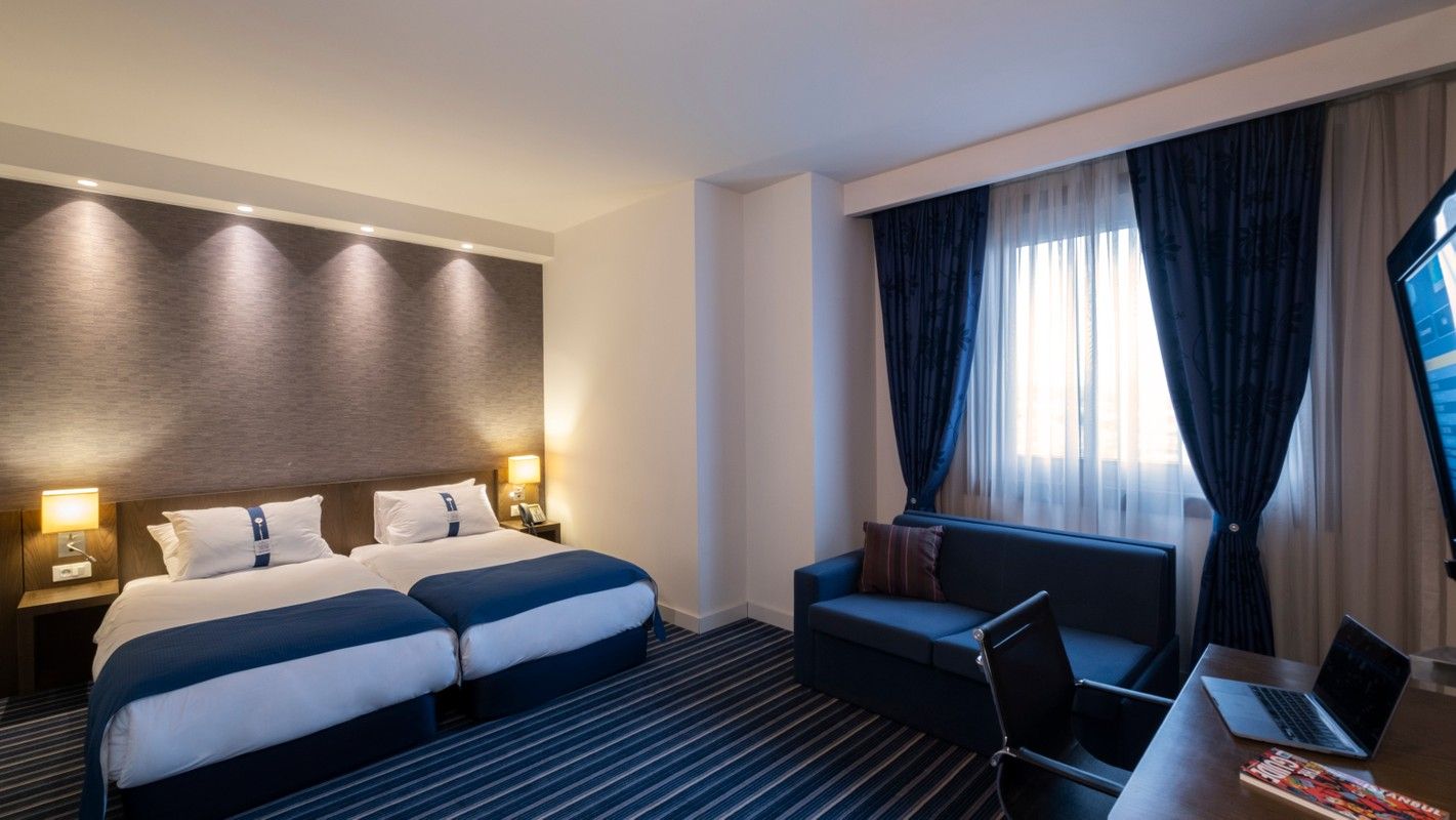 Fez Inn Hotel