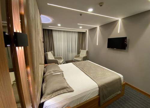 turkey/istanbul/besiktas/besiktasvipinnhotelsuitesd580c161.jpg