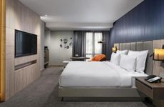 turkey/istanbul/besiktas/crowneplazaistanbulortakoybosphorusadab9194.jpg