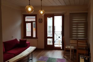 turkey/istanbul/besiktas/lindenhousesee25d249.jpg