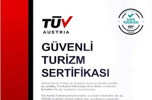 turkey/istanbul/besiktas/nishistanbulsuiteshotel955c0117.jpg