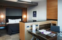 Junior Suite - with Executive Lounge Access