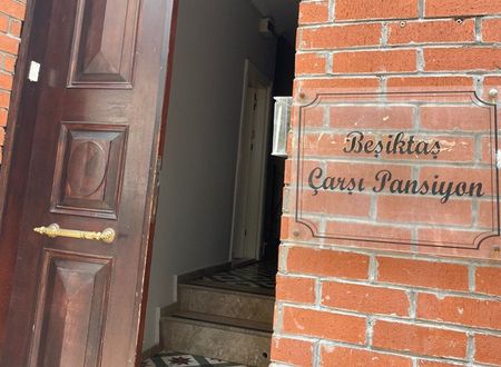 turkey/istanbul/besiktascarsipansiyon3e9b1708.jpg