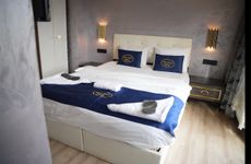 turkey/istanbul/beyoglu/alyonsuitehoteltaksima4af1b23.jpg